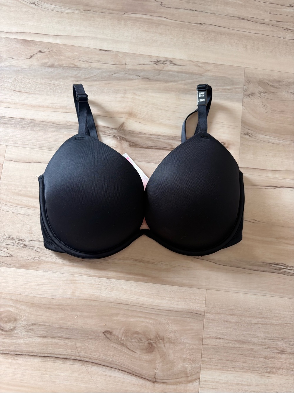 NWT Victoria’s Secret PINK Super Push-Up Bra Black Hot Pink 32DD